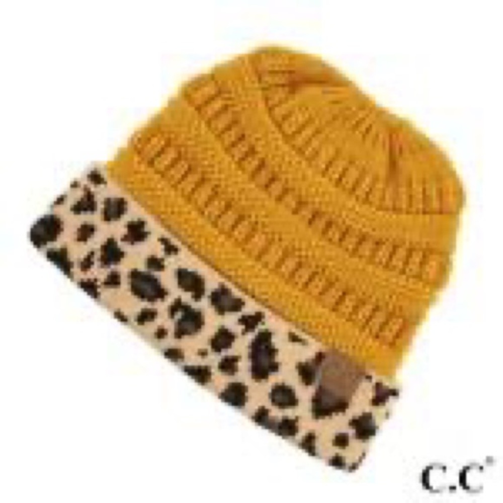 CC MESSY BUN BEANIE